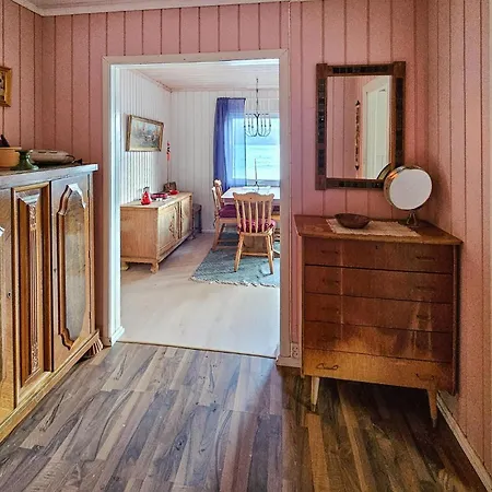 2 Bedroom Awesome In Vikersund