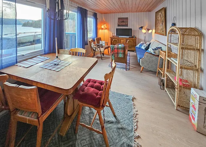 2 Bedroom Awesome In Vikersund