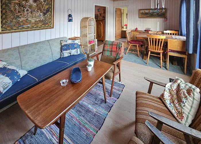 2 Bedroom Awesome In Feriehus