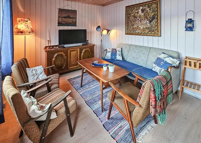 2 Bedroom Awesome In Feriehus *